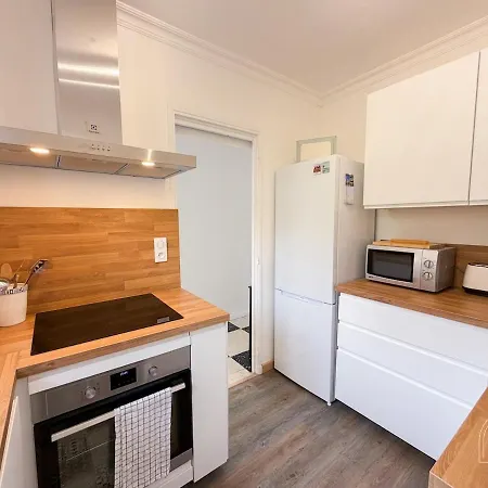 Daire T3 Lumineux A Six Fours, Vue Mer, Garage *